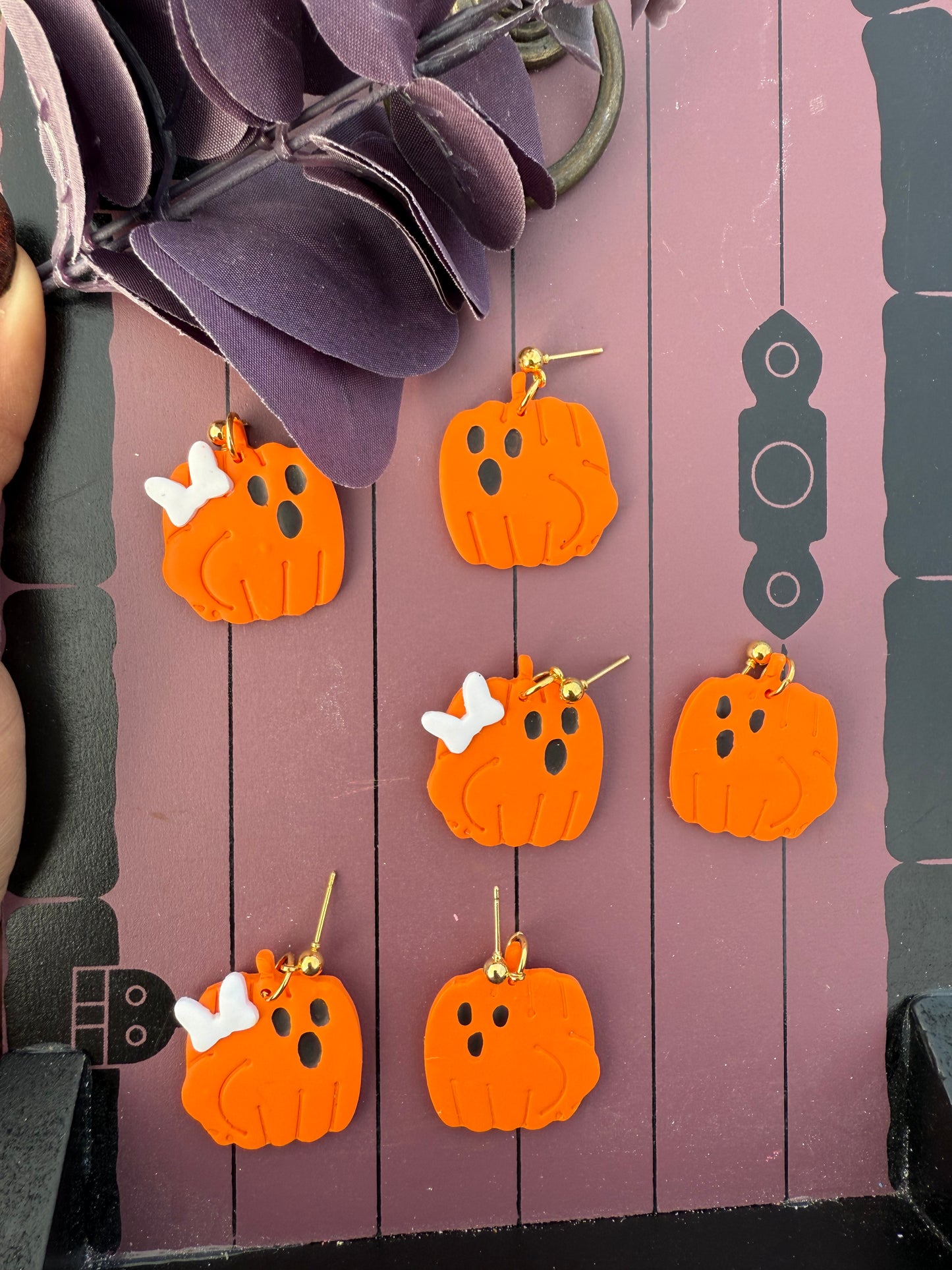 Boo-tylicious Pumpkin