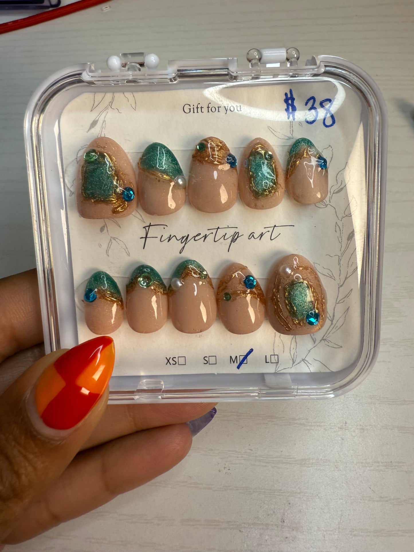 Size Medium, Extra Short Almond, Teal Cat Eye with Gold Chrome