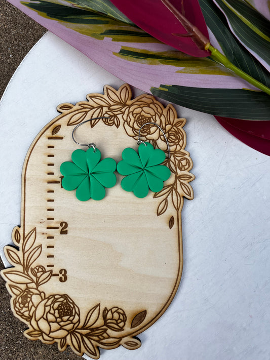 St. Patrick’s Day 4 Leaf Clover Hook