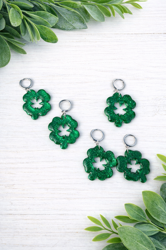 St. Patrick’s Day Glitter Clover Donut