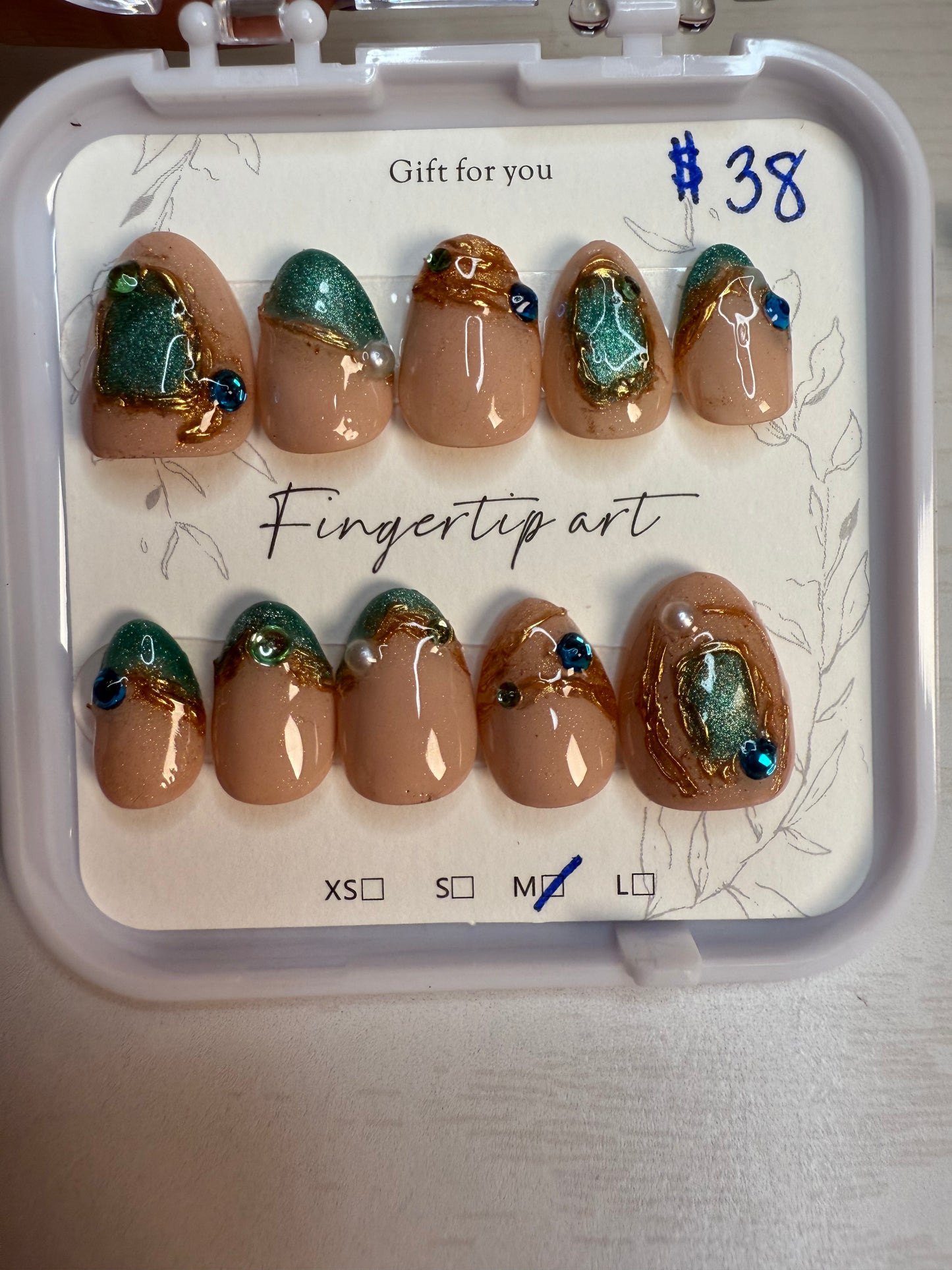 Size Medium, Extra Short Almond, Teal Cat Eye with Gold Chrome