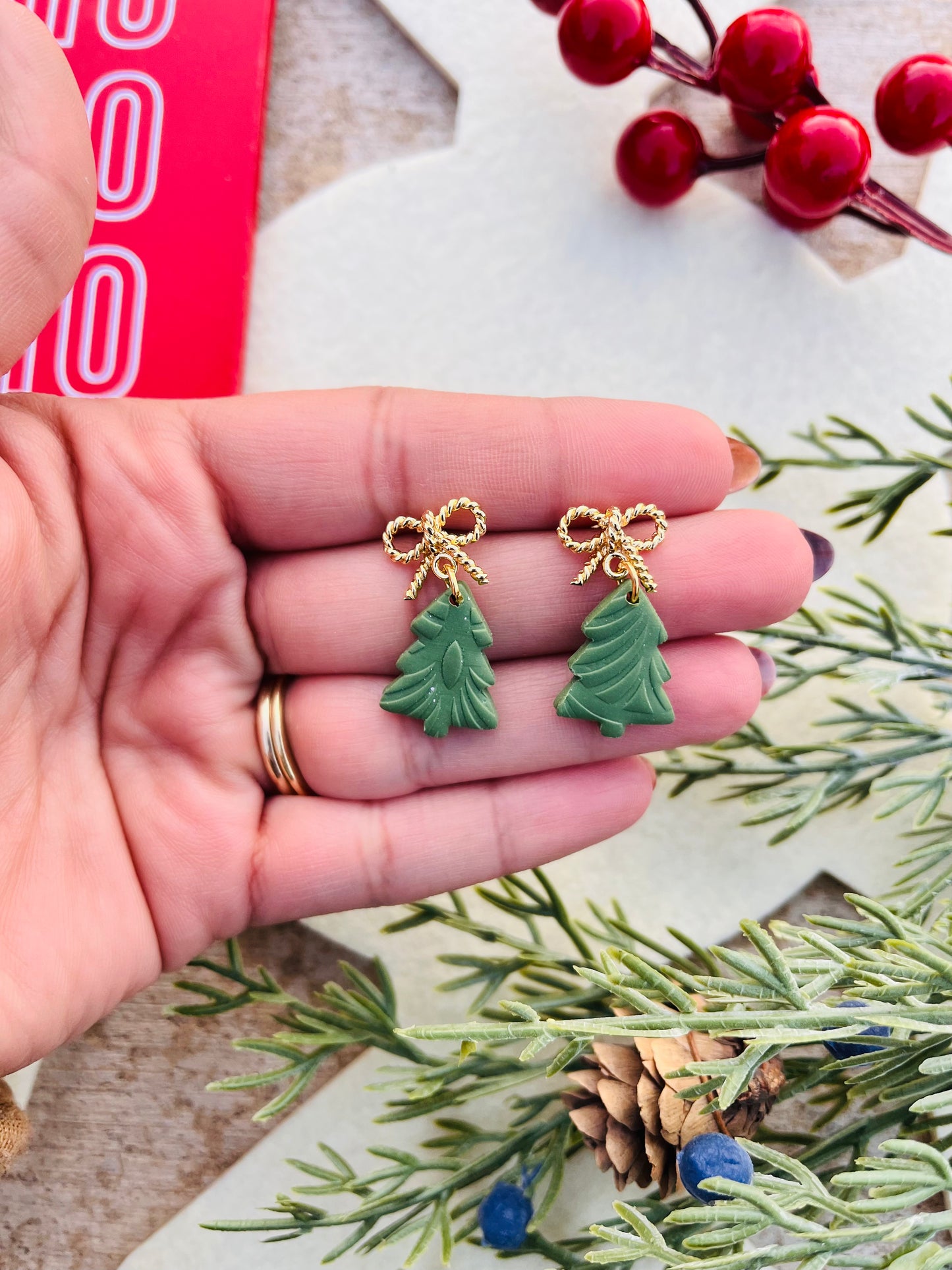 Small Trees on Gold Bow